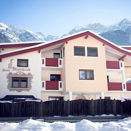 Bed and Breakfast Haus Steinbock Neustift im Stubaital Exterior foto