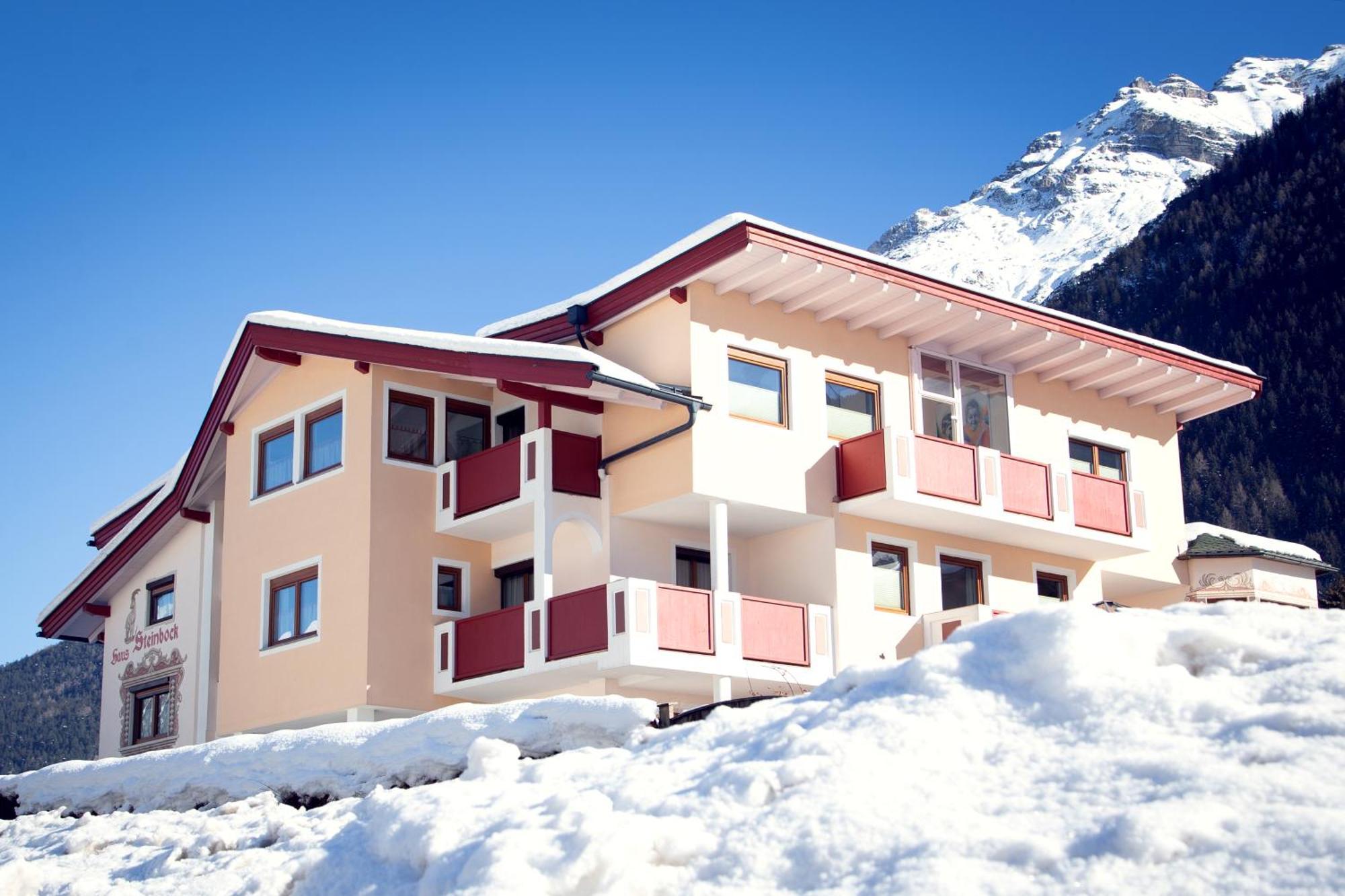 Bed and Breakfast Haus Steinbock Neustift im Stubaital Exterior foto